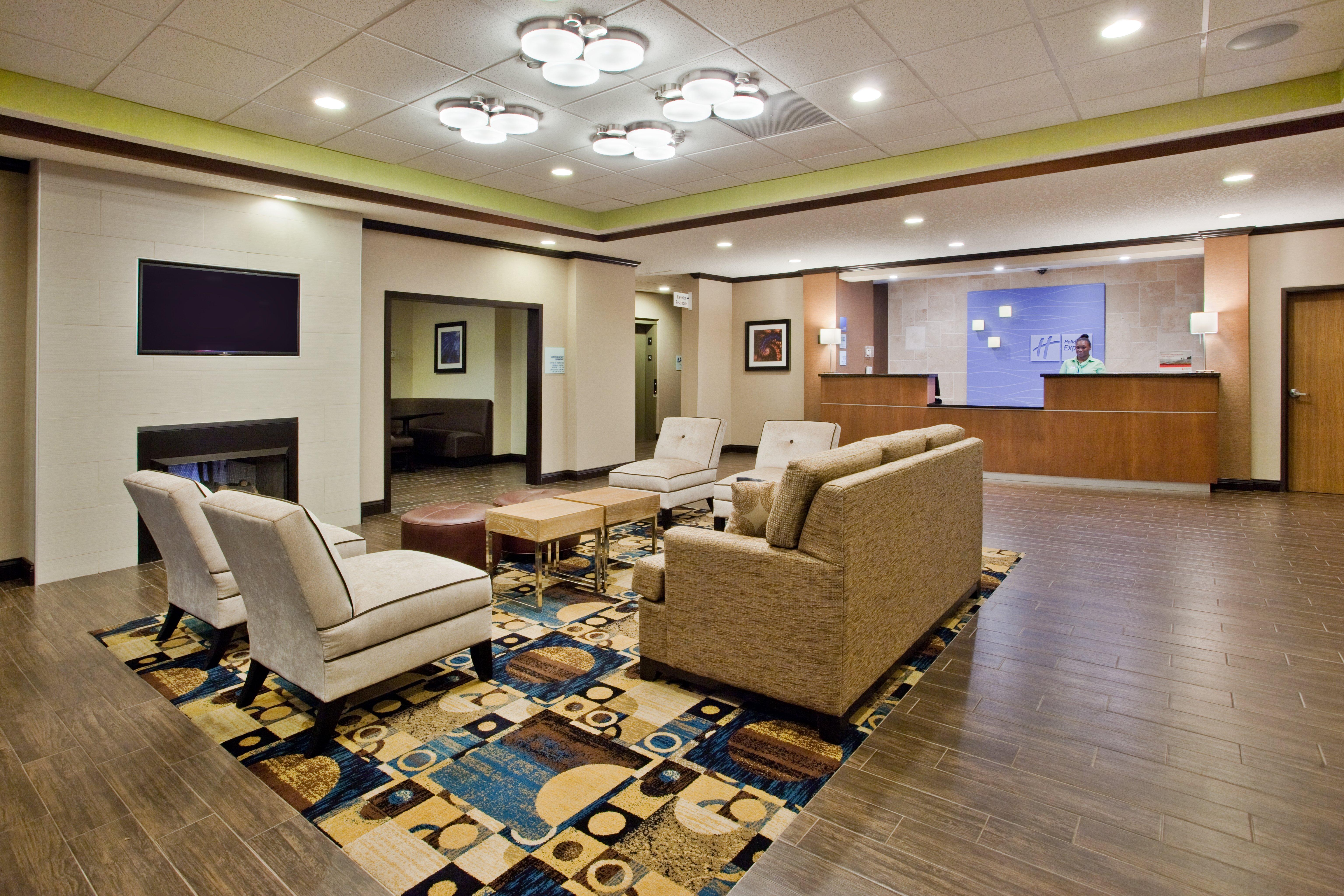 Holiday Inn Express & Suites Buford Ne - Lake Lanier By Ihg Dış mekan fotoğraf